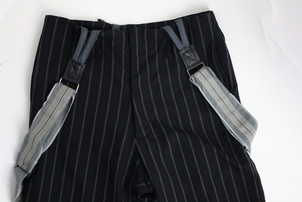 Geoffrey B.Small  8/10 length relaxed pleated dart bottom leg suspender trouser