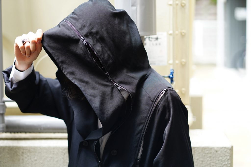 B YOHJI YAMAMOTO Double Fastener Coat