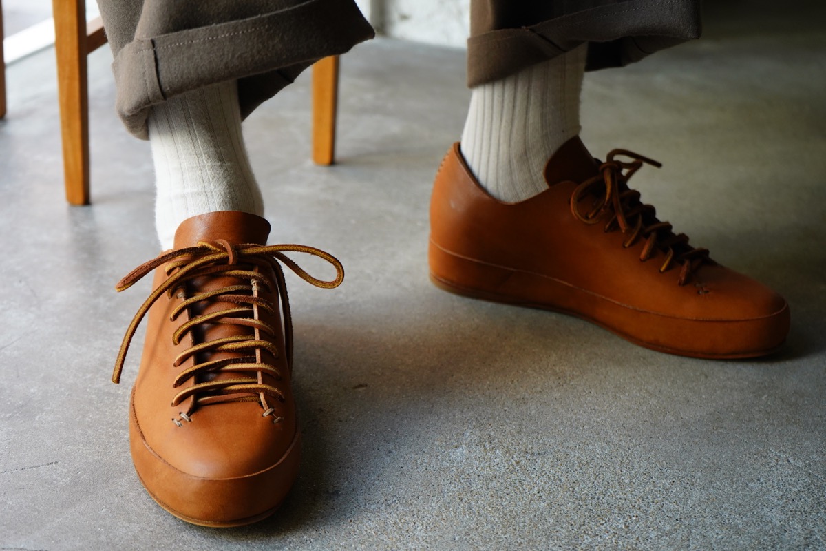 FEIT Hand Sewn Low