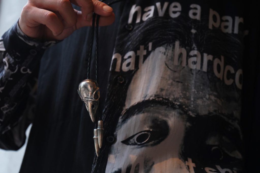 YOHJI YAMAMOTO Loop Tie Crow Scull