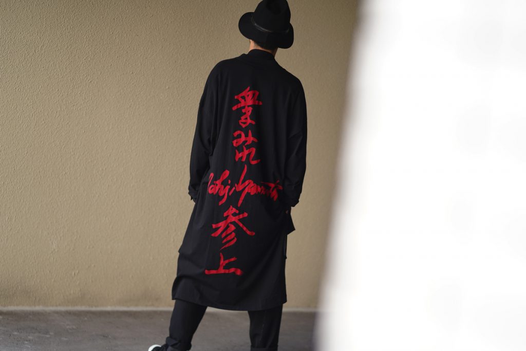 YOHJI YAMAMOTO 19S/S Message Back Print L/S
