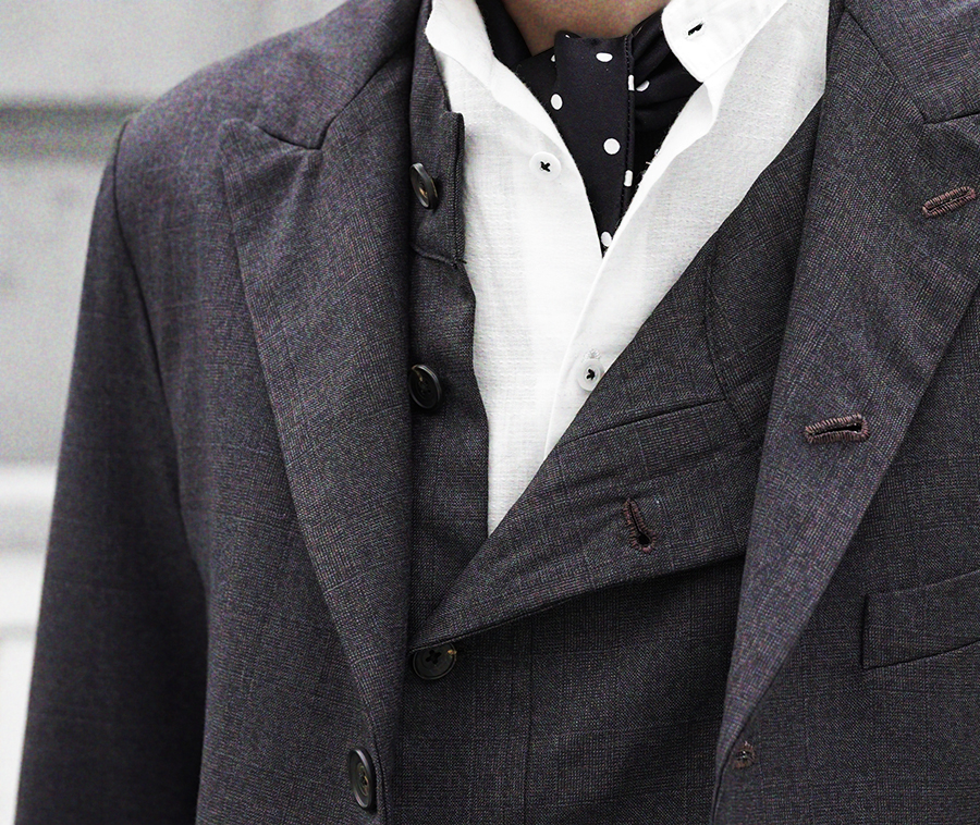 Geoffrey B.Small   Fratelli Piacenza Super 150’s “Emotion Crossbred” 100% wool stripe Jacket&Vest