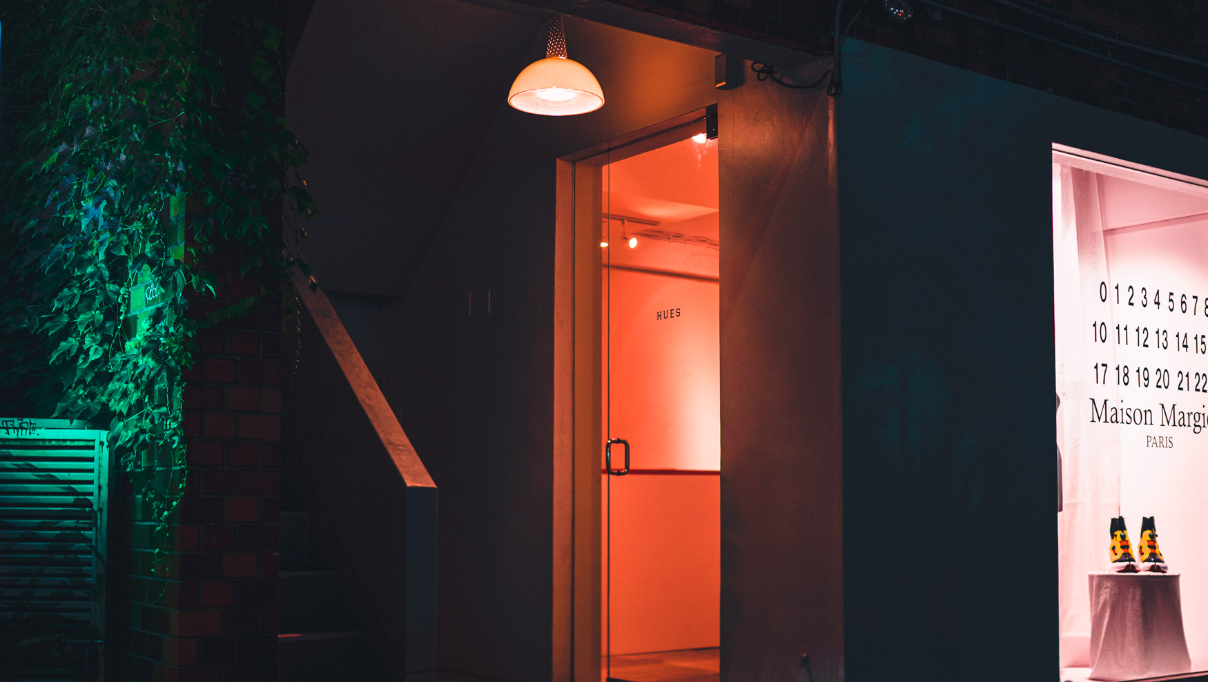 ABOUT OUR SHOP “HUES”