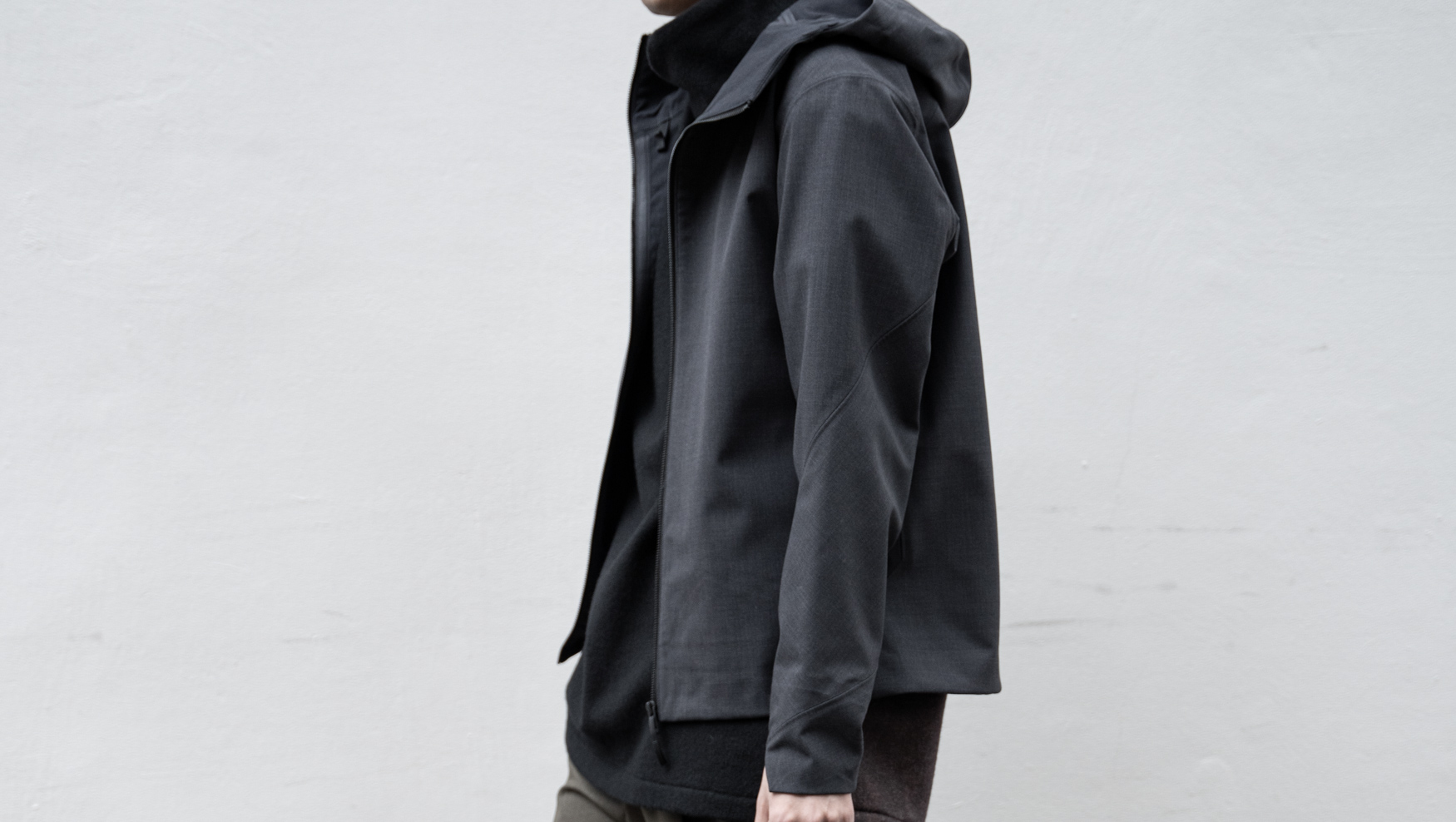 VEILANCE ISOGON JACKET